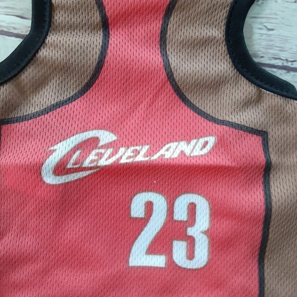 Cleveland Dog Jersey #23 Size Medium NEW - Picture 2 of 3